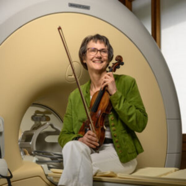 Prof. Dr. Clara E. James